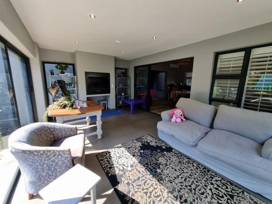 3 Bedroom Property for Sale in Copperleaf Estate Gauteng