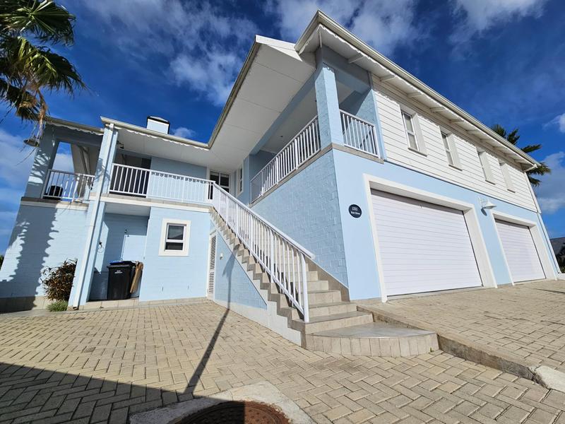 3 Bed House for Sale Marina Martinique Jeffreys Bay