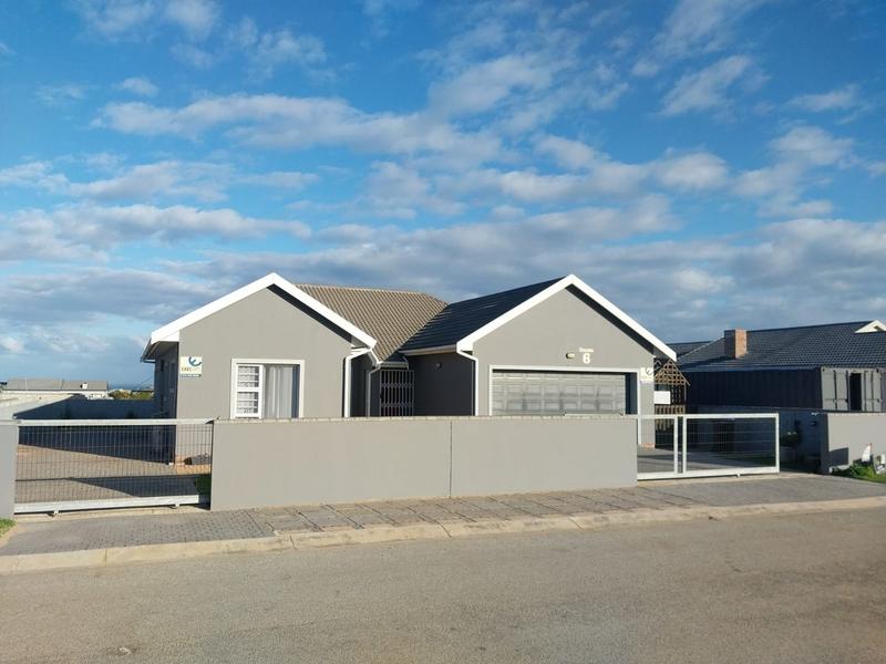 3 Bed House for Sale Fountains Estate Jeffreys Bay