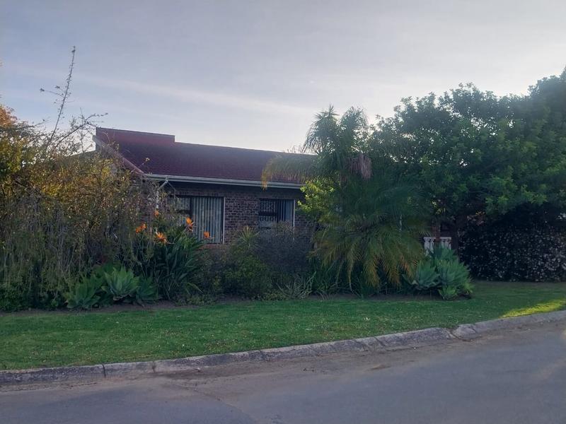 4 Bed House for Sale Humansdorp Humansdorp