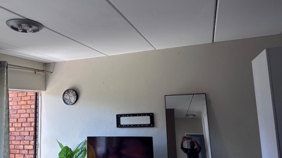 To Let 2 Bedroom Property for Rent in Clarina Gauteng