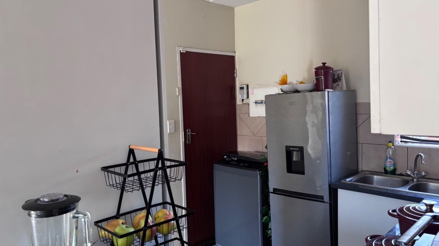 To Let 2 Bedroom Property for Rent in Clarina Gauteng