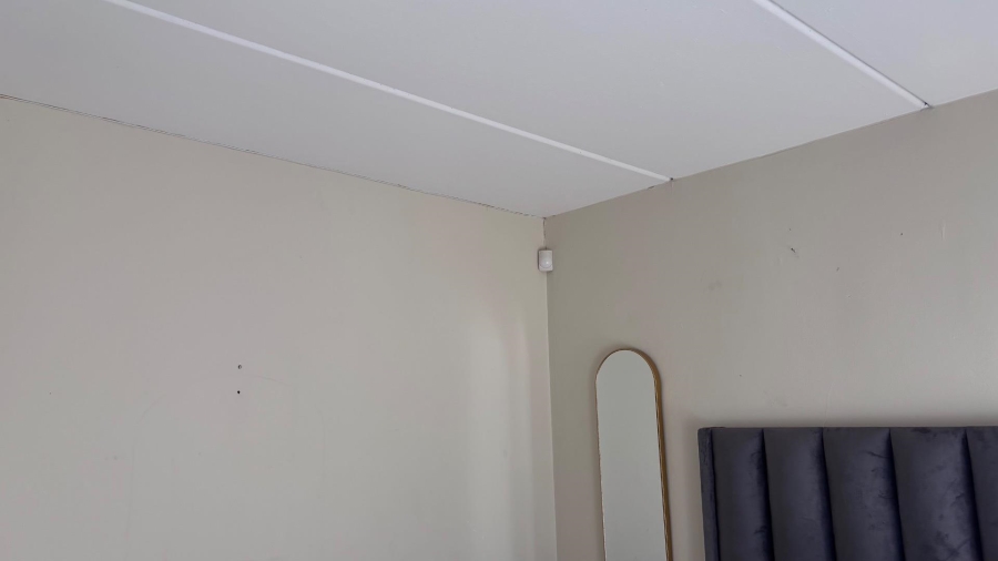 To Let 2 Bedroom Property for Rent in Clarina Gauteng