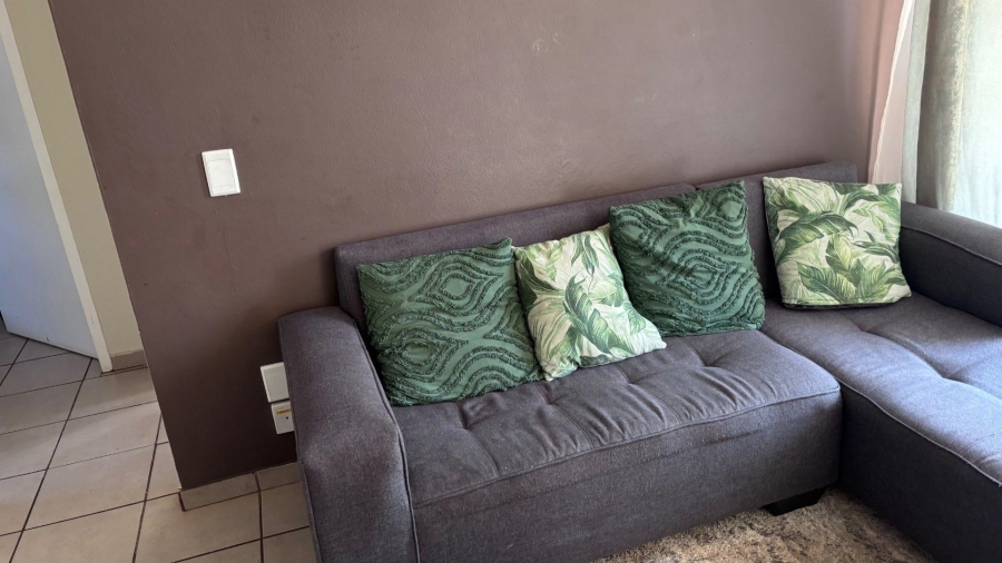 To Let 2 Bedroom Property for Rent in Clarina Gauteng