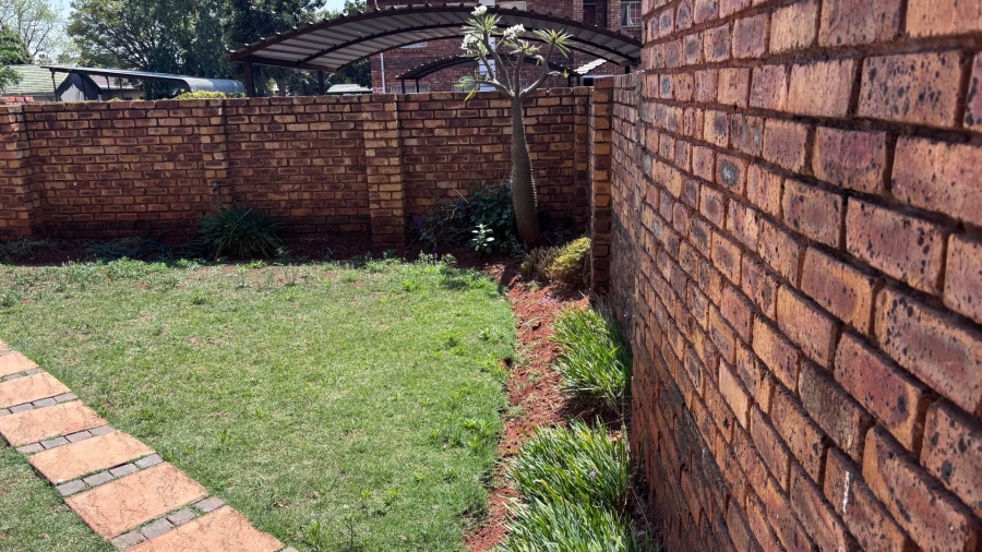 To Let 2 Bedroom Property for Rent in Clarina Gauteng