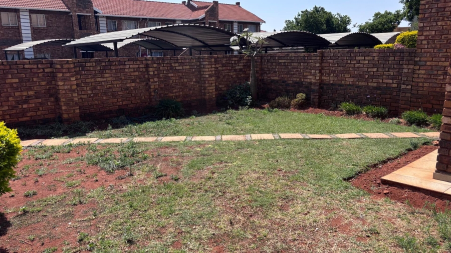 To Let 2 Bedroom Property for Rent in Clarina Gauteng