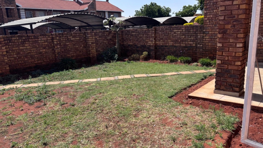 To Let 2 Bedroom Property for Rent in Clarina Gauteng