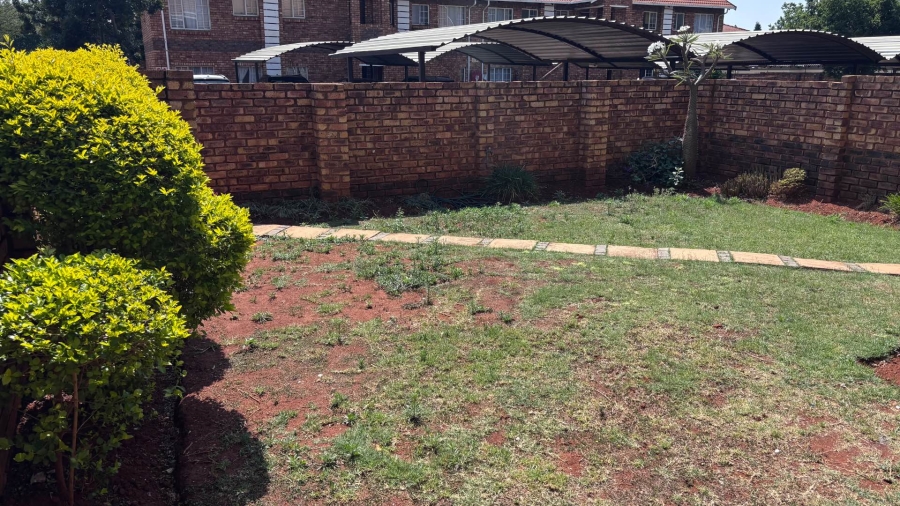 To Let 2 Bedroom Property for Rent in Clarina Gauteng