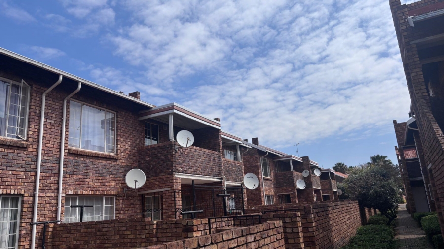 To Let 2 Bedroom Property for Rent in Clarina Gauteng