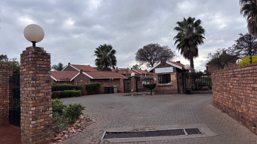 To Let 2 Bedroom Property for Rent in Clarina Gauteng