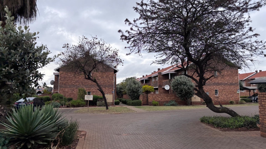 To Let 2 Bedroom Property for Rent in Clarina Gauteng