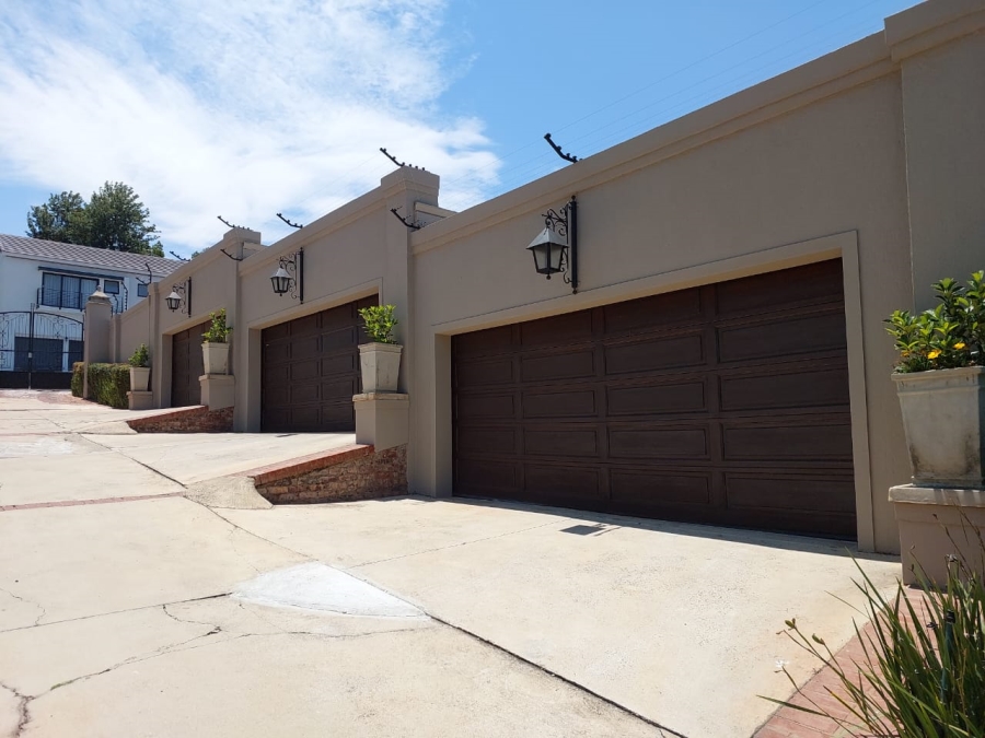 To Let 1 Bedroom Property for Rent in Waterkloof Ridge Gauteng