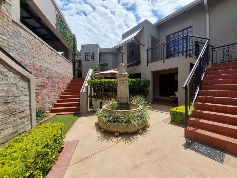 To Let 1 Bedroom Property for Rent in Waterkloof Ridge Gauteng
