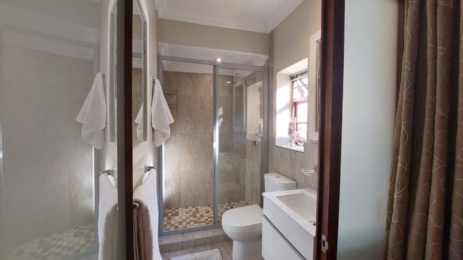 To Let 1 Bedroom Property for Rent in Waterkloof Ridge Gauteng