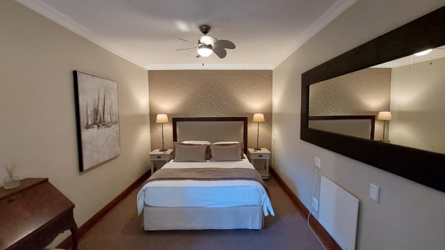 To Let 1 Bedroom Property for Rent in Waterkloof Ridge Gauteng