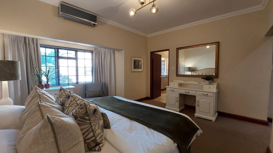 2 Bedroom Property for Sale in Waterkloof Gauteng