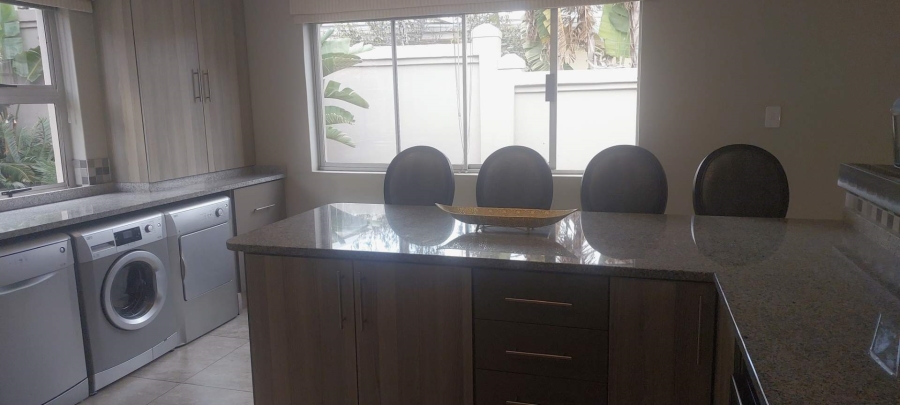 To Let 2 Bedroom Property for Rent in Waterkloof Ridge Gauteng