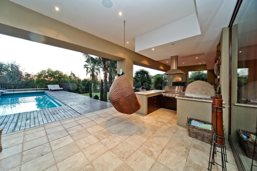 5 Bedroom Property for Sale in Bryanston Gauteng