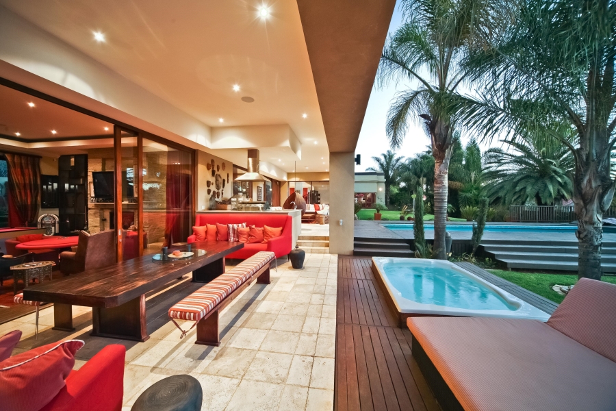 5 Bedroom Property for Sale in Bryanston Gauteng