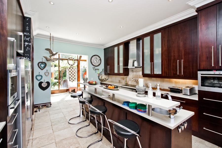 5 Bedroom Property for Sale in Bryanston Gauteng