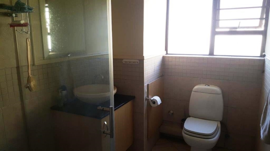 2 Bedroom Property for Sale in Nieuw Muckleneuk Gauteng