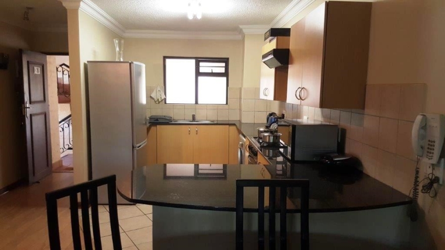 2 Bedroom Property for Sale in Nieuw Muckleneuk Gauteng