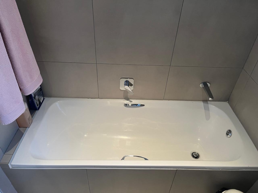 To Let 2 Bedroom Property for Rent in Hughes Gauteng