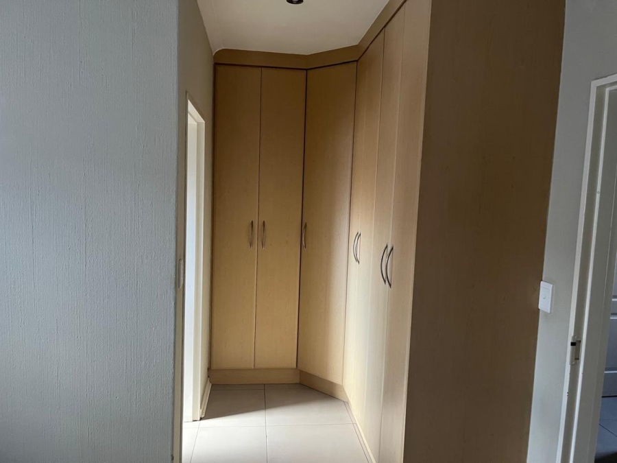 To Let 2 Bedroom Property for Rent in Hughes Gauteng