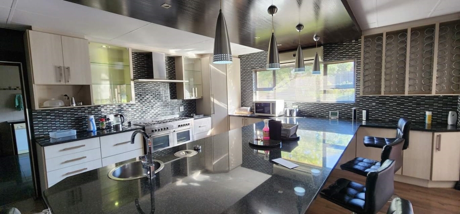 4 Bedroom Property for Sale in Mantevrede Gauteng