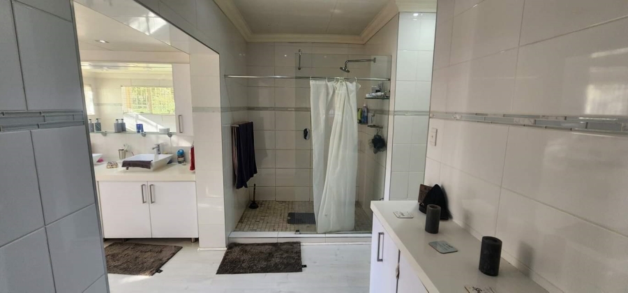 4 Bedroom Property for Sale in Mantevrede Gauteng