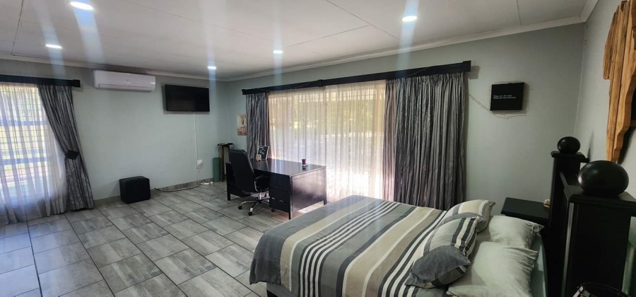 4 Bedroom Property for Sale in Mantevrede Gauteng