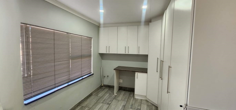 4 Bedroom Property for Sale in Mantevrede Gauteng