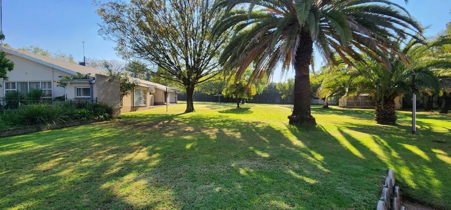 4 Bedroom Property for Sale in Mantevrede Gauteng