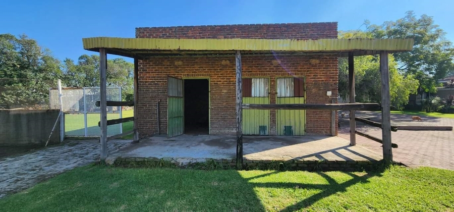 4 Bedroom Property for Sale in Mantevrede Gauteng