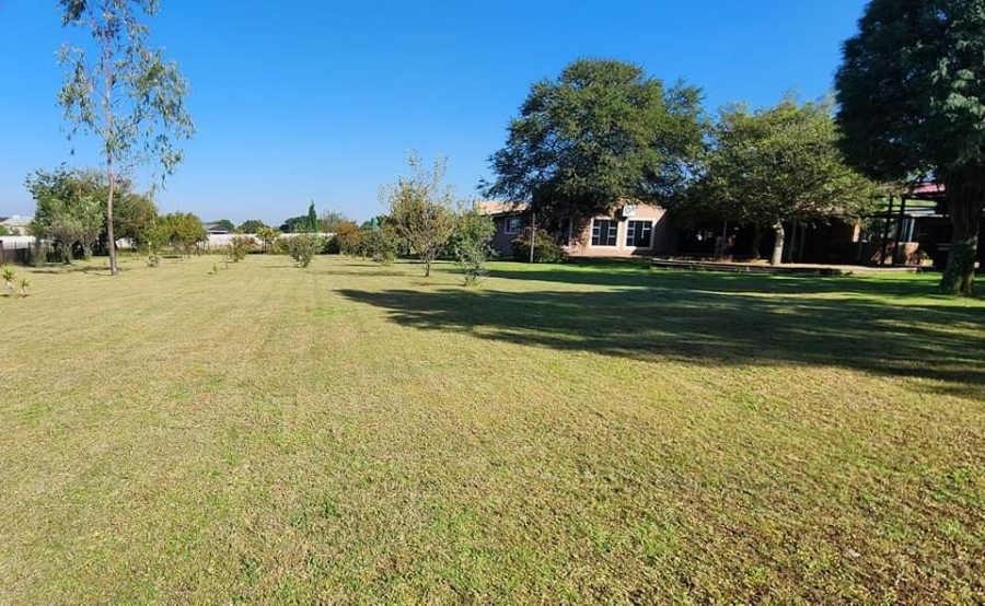 4 Bedroom Property for Sale in Mantevrede Gauteng
