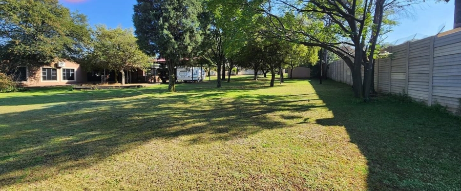 4 Bedroom Property for Sale in Mantevrede Gauteng