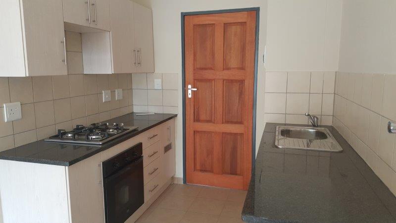 To Let 2 Bedroom Property for Rent in Noordwyk Gauteng