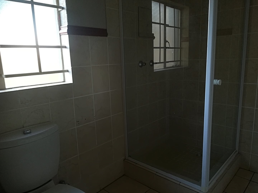 To Let 3 Bedroom Property for Rent in Annlin Gauteng