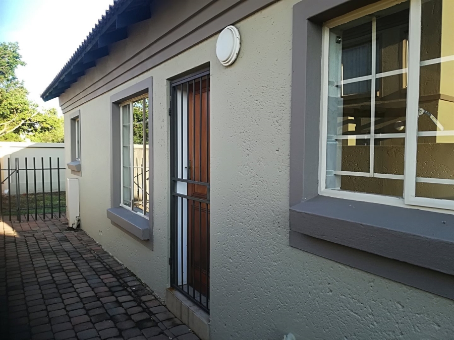 To Let 3 Bedroom Property for Rent in Annlin Gauteng