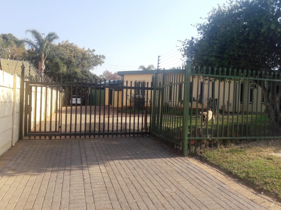 Commercial Property for Sale in Constantia Park Gauteng