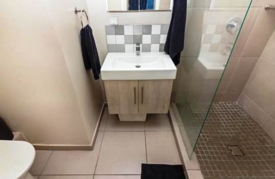 1 Bedroom Property for Sale in Hatfield Gauteng