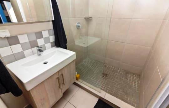 1 Bedroom Property for Sale in Hatfield Gauteng