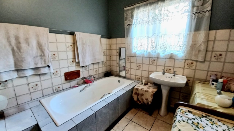 3 Bedroom Property for Sale in Vanderbijlpark Sw 2 Gauteng