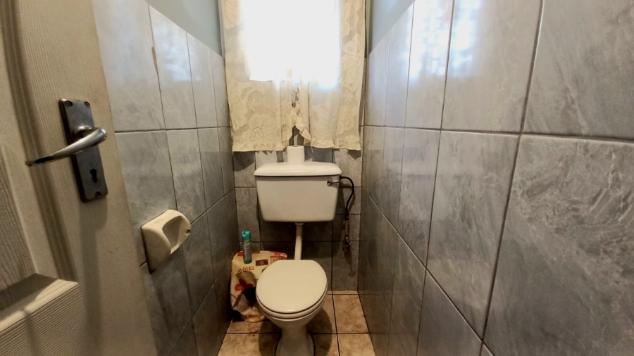 3 Bedroom Property for Sale in Vanderbijlpark Sw 2 Gauteng