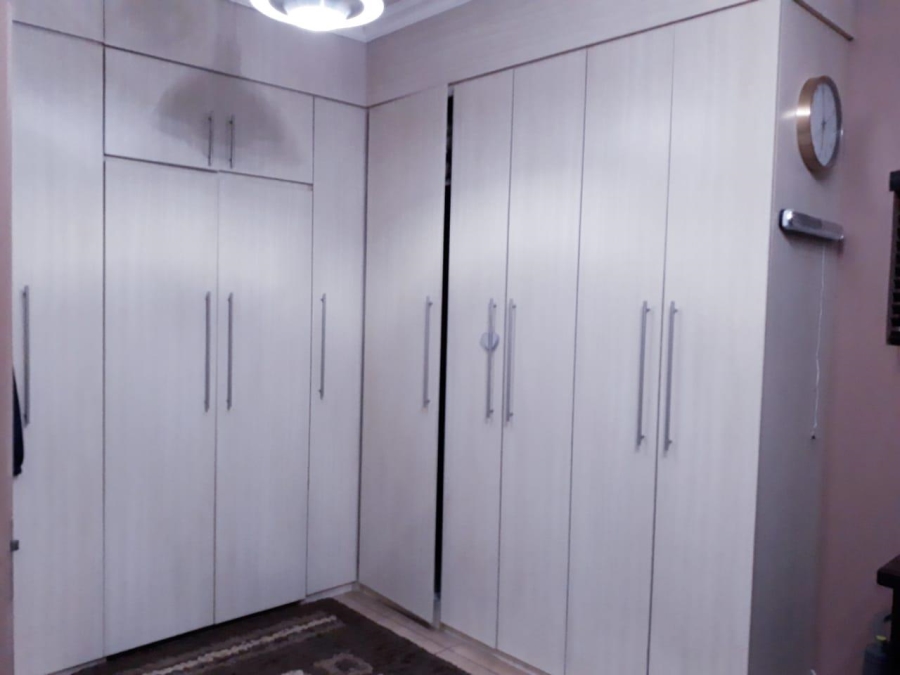 0 Bedroom Property for Sale in Kameeldrift East Gauteng