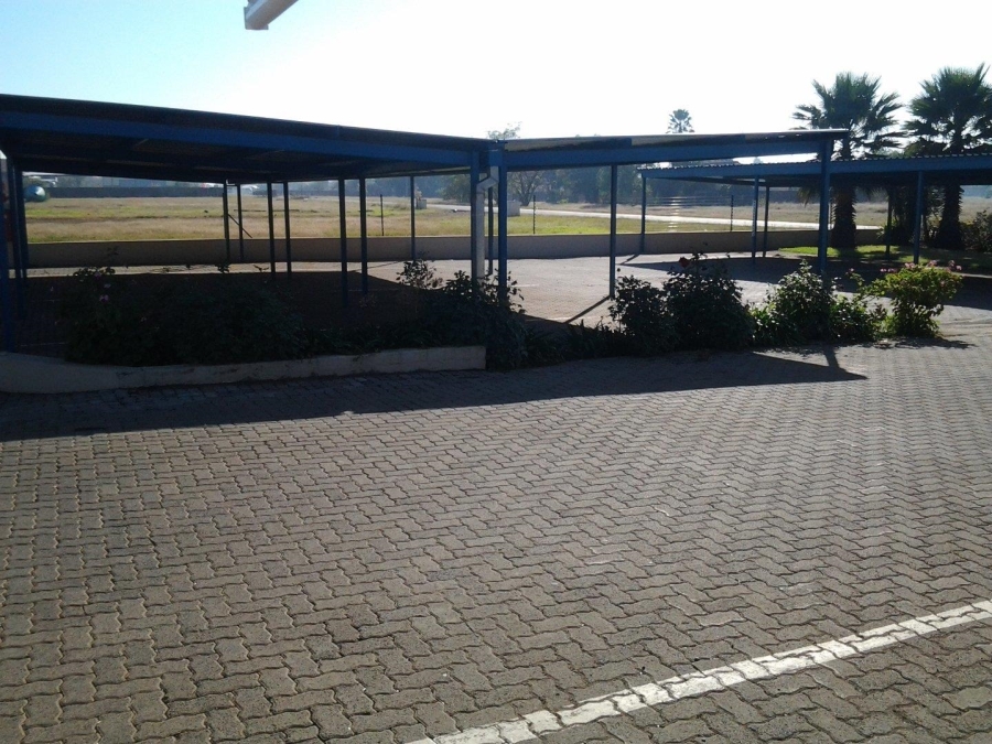 Commercial Property for Sale in Noldick Gauteng