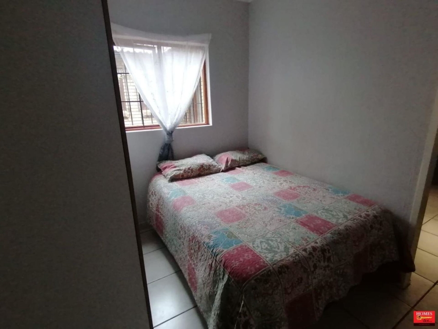 4 Bedroom Property for Sale in Thatchfield Estate Gauteng