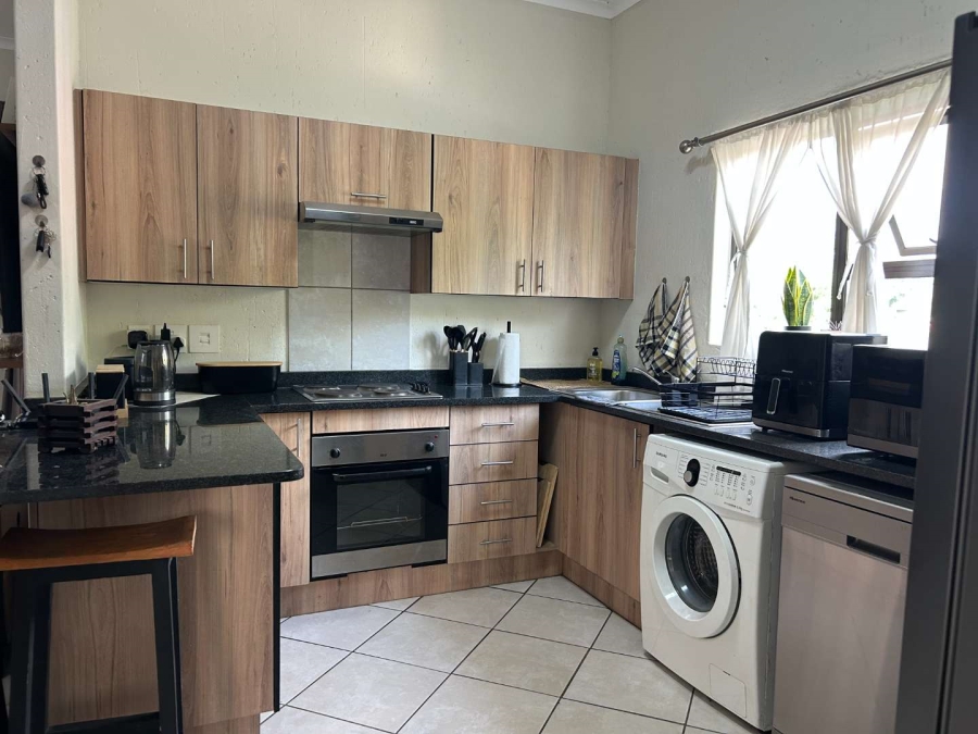 To Let 2 Bedroom Property for Rent in Goedeburg Gauteng