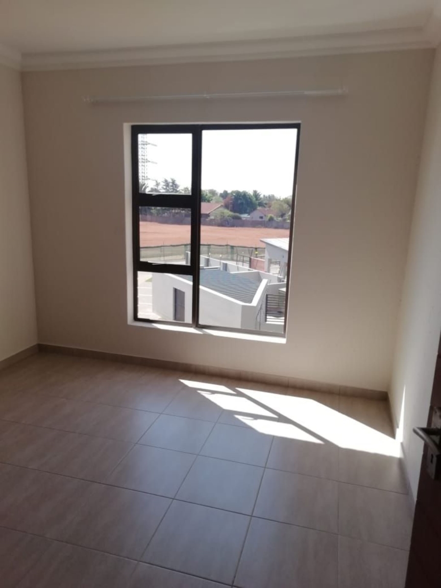 2 Bedroom Property for Sale in Terenure Gauteng