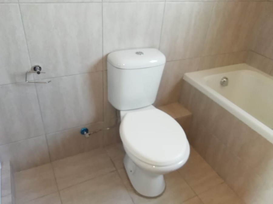 2 Bedroom Property for Sale in Terenure Gauteng